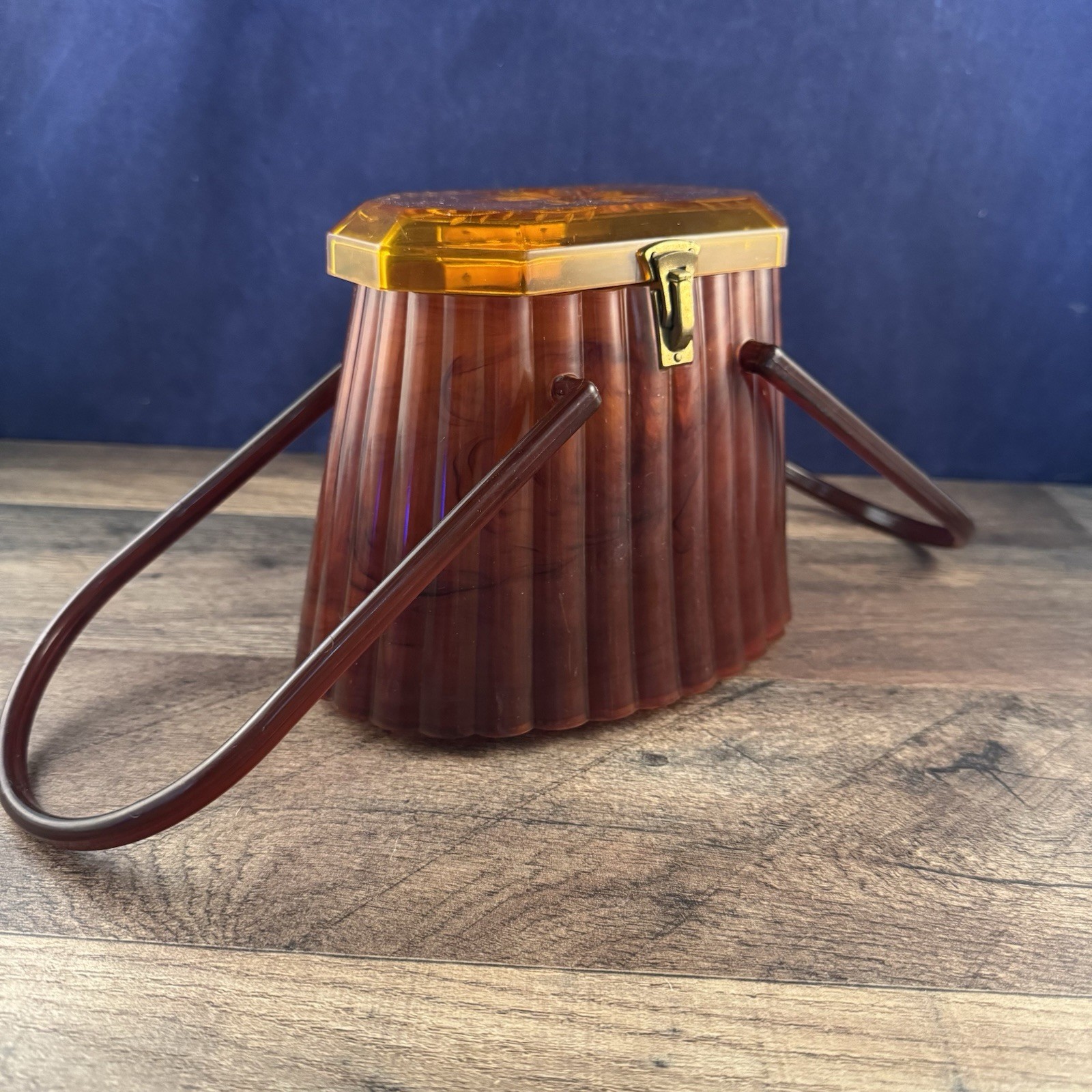 Ranhill Corp. Etched and Sculpted Amber Swirl Acetate Box Purse, 1950s Vintage - Image 7