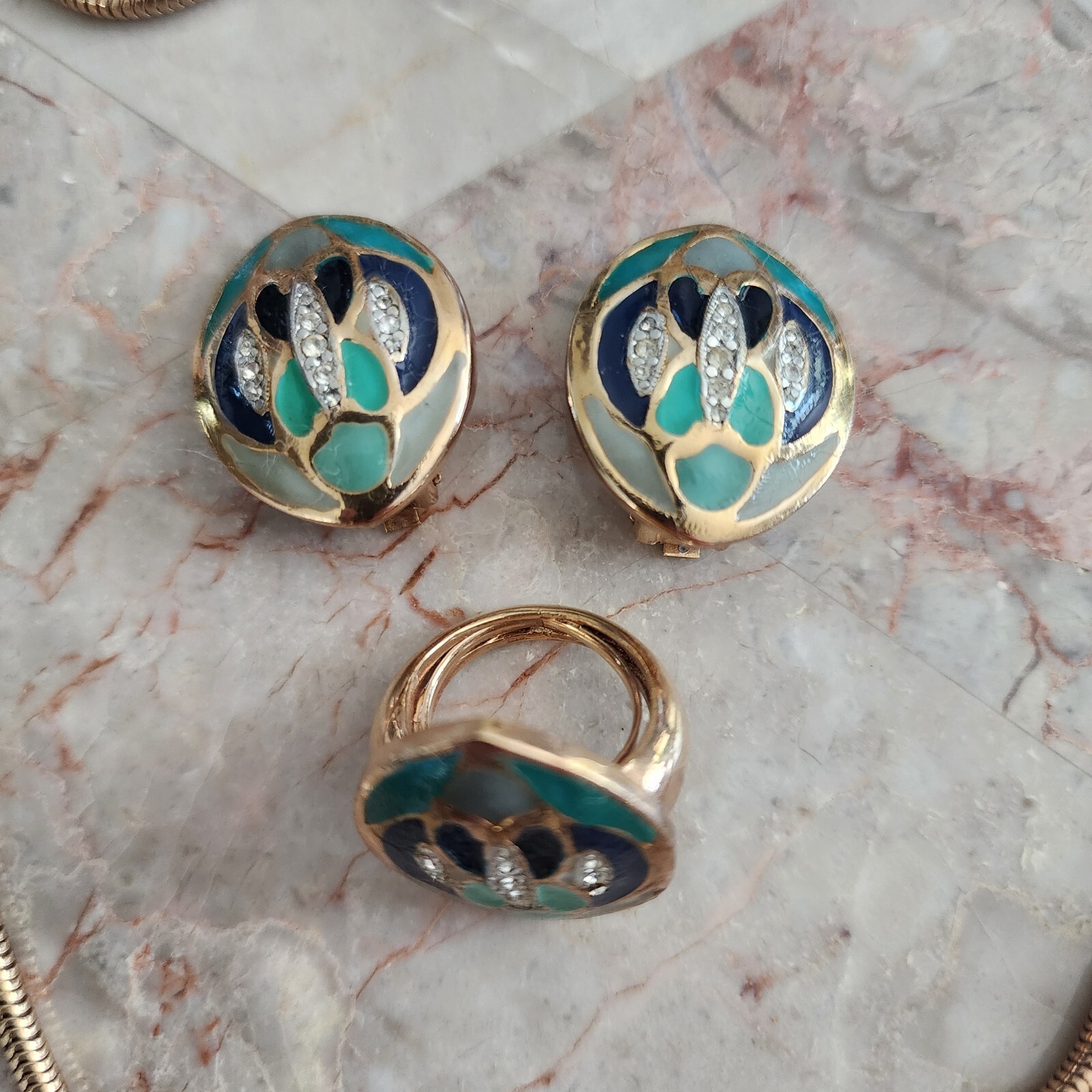 Eisenberg Enamel Rhinestone Blue Fish Pendant Necklace Earrings Ring Set SIGNED | eBay - Image 4