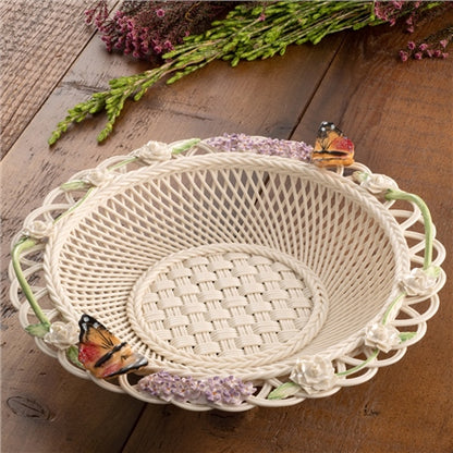 The Birth of Belleek-Ireland’s Delicate Craft